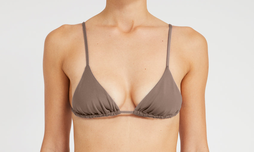 TOP – triangle, brown – Front